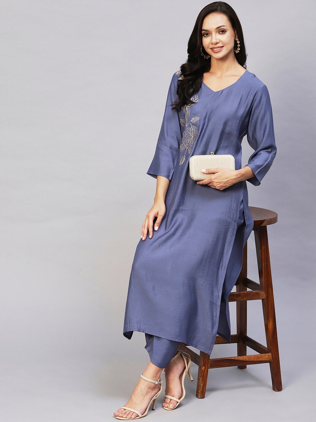 

KALINI Floral Embroidered Regular Thread Work Kurta With Trousers, Blue