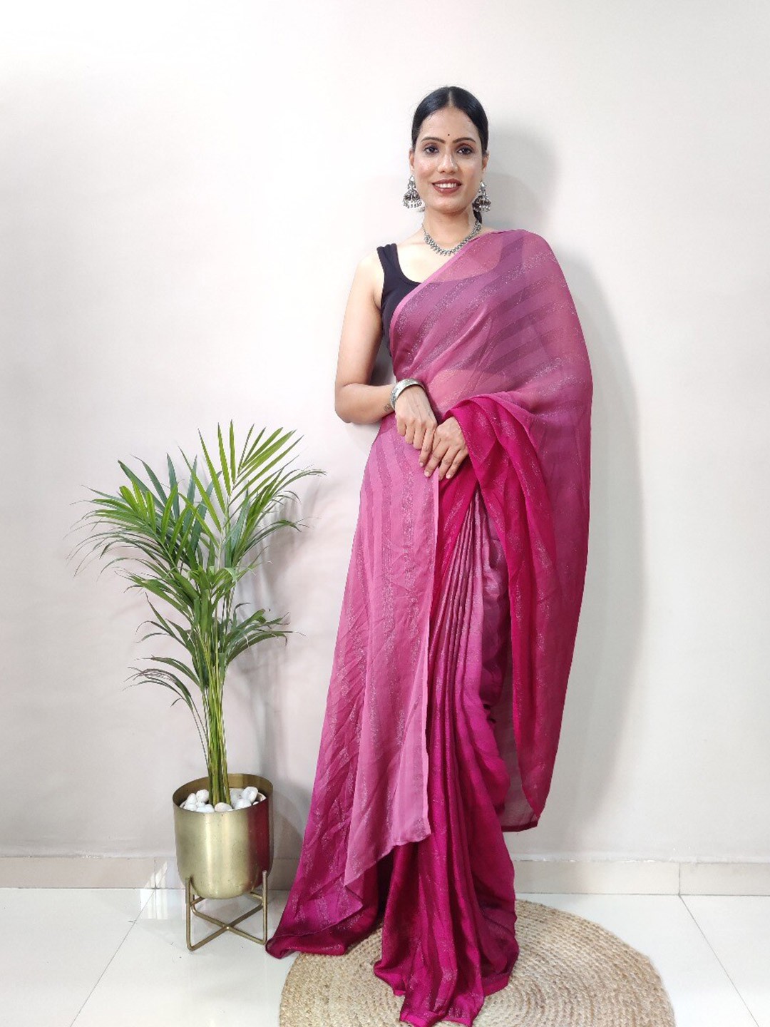

VEERAX Striped Pure Georgette Saree, Pink