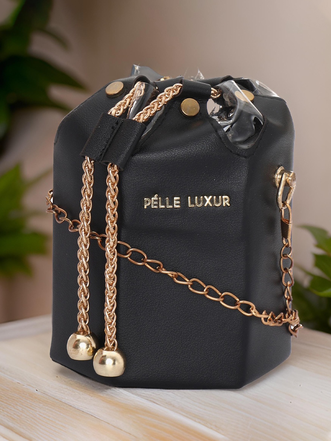 

PELLE LUXUR Bucket Sling Bag, Black