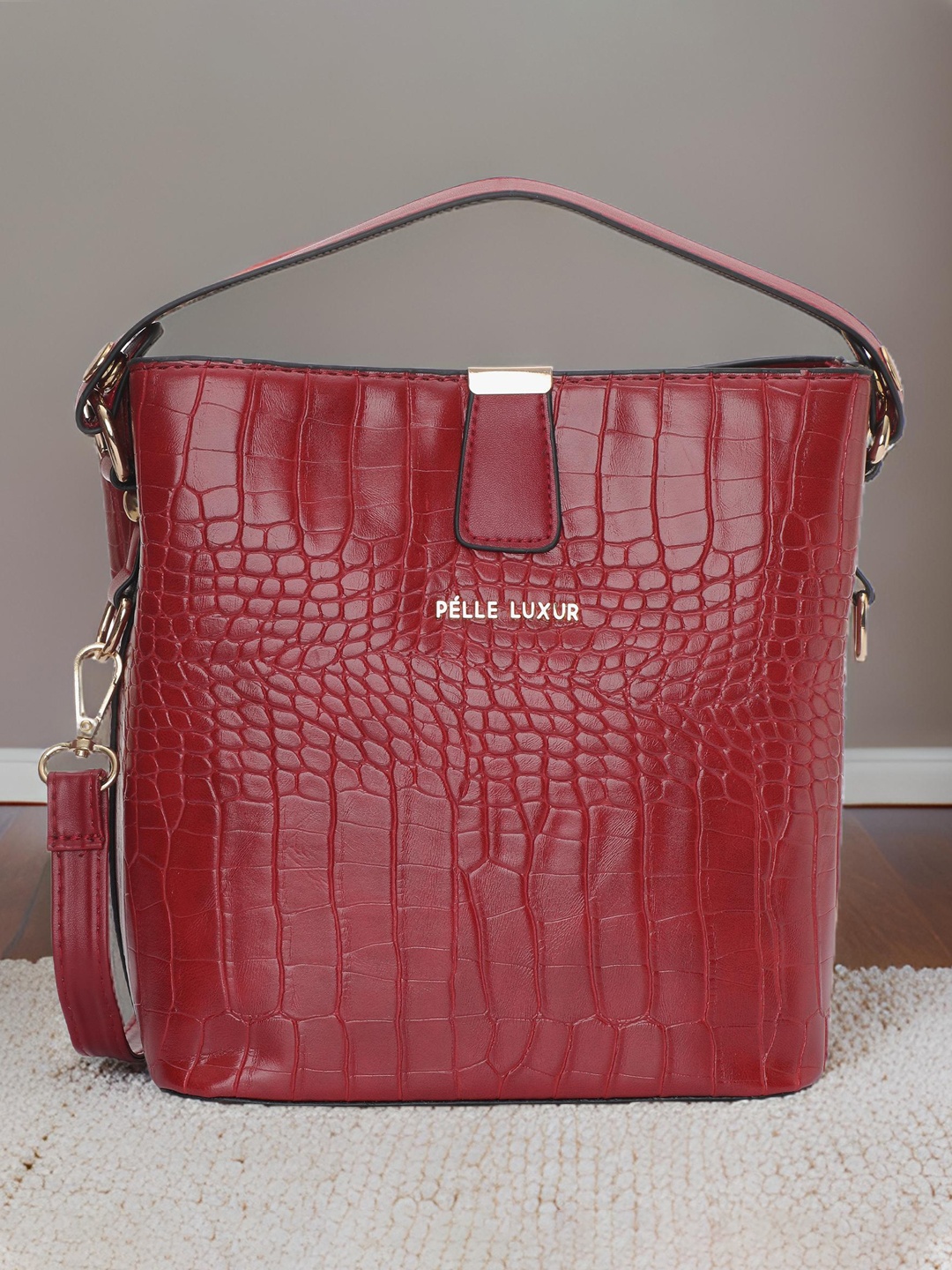 

PELLE LUXUR Textured Structured Handheld Bag, Maroon