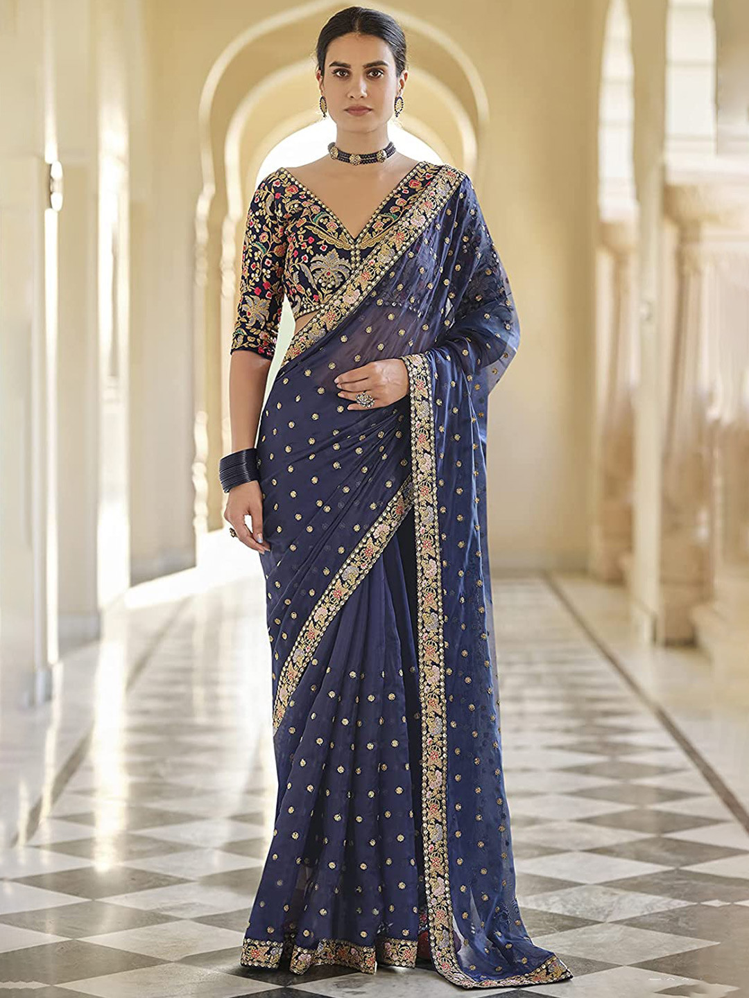 

Fashion Basket Floral Sequinned Pure Silk Saree, Blue