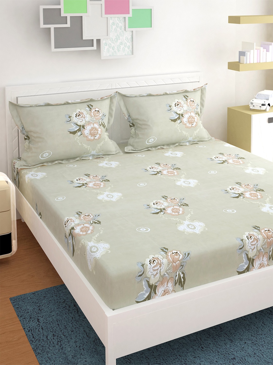 

CHHAVI INDIA Beige & Green Floral 210 TC Queen Bedsheet with 2 Pillow Covers