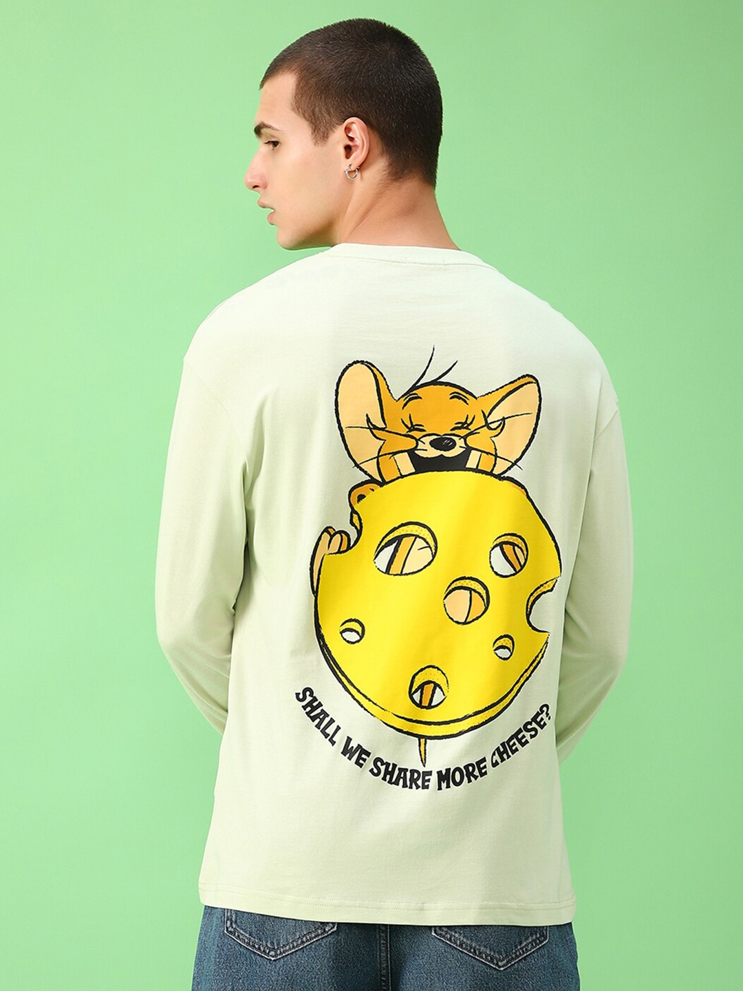 

Bewakoof Official Tom & Jerry Merchandise More Cheese Graphic Printed Oversized T-shirt, Green