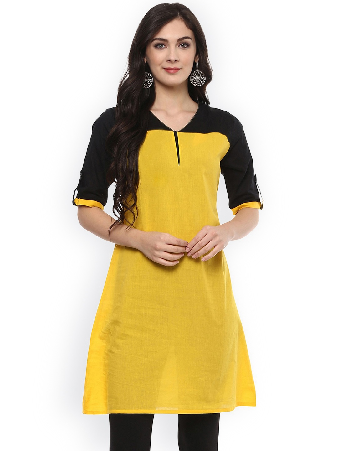

Pannkh Women Yellow Colourblocked Straight Kurta