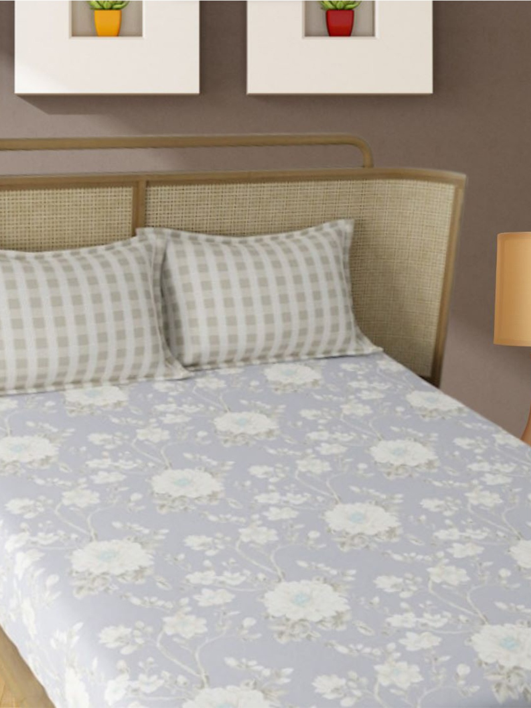 

Bajo's White & Grey Floral Cotton 350 TC King Bedsheet with 2 Pillow Covers