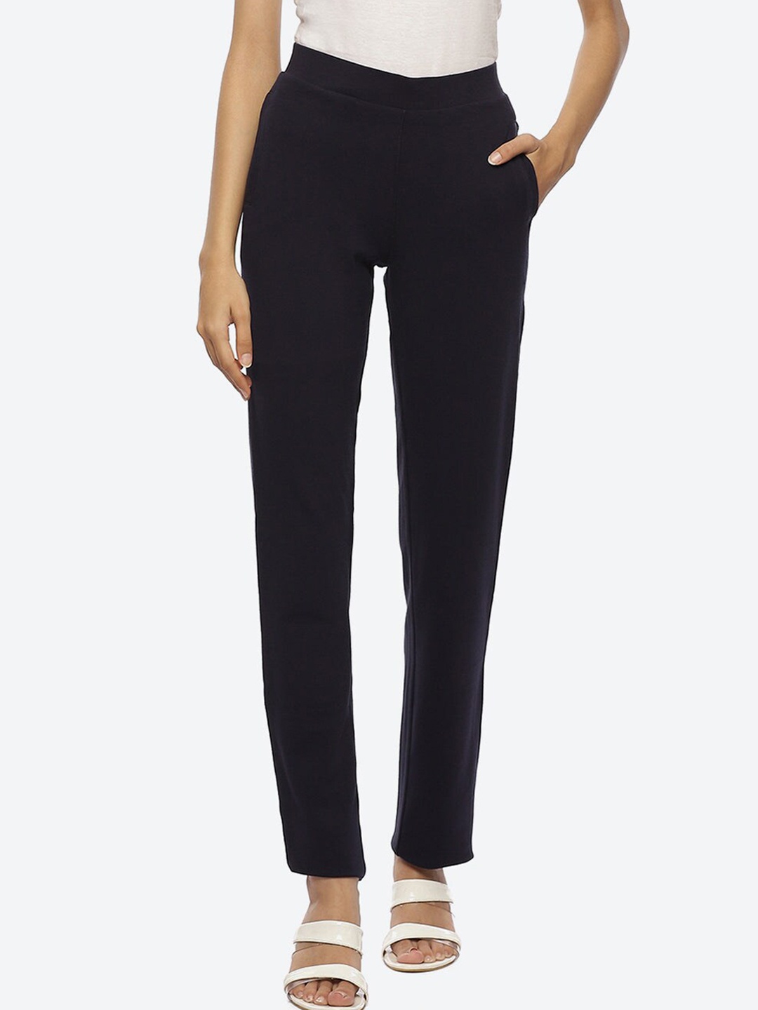 

Lakshita Women Mid-Rise Smart Straight Fit Easy Wash Trousers, Navy blue