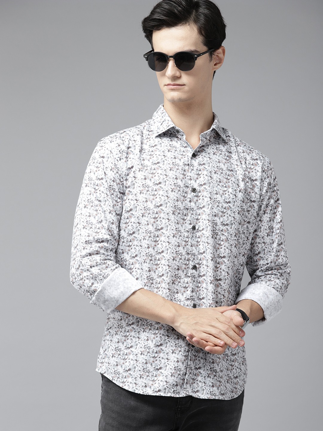 

Park Avenue Pure Cotton Slim Fit Printed Casual Shirt, Off white