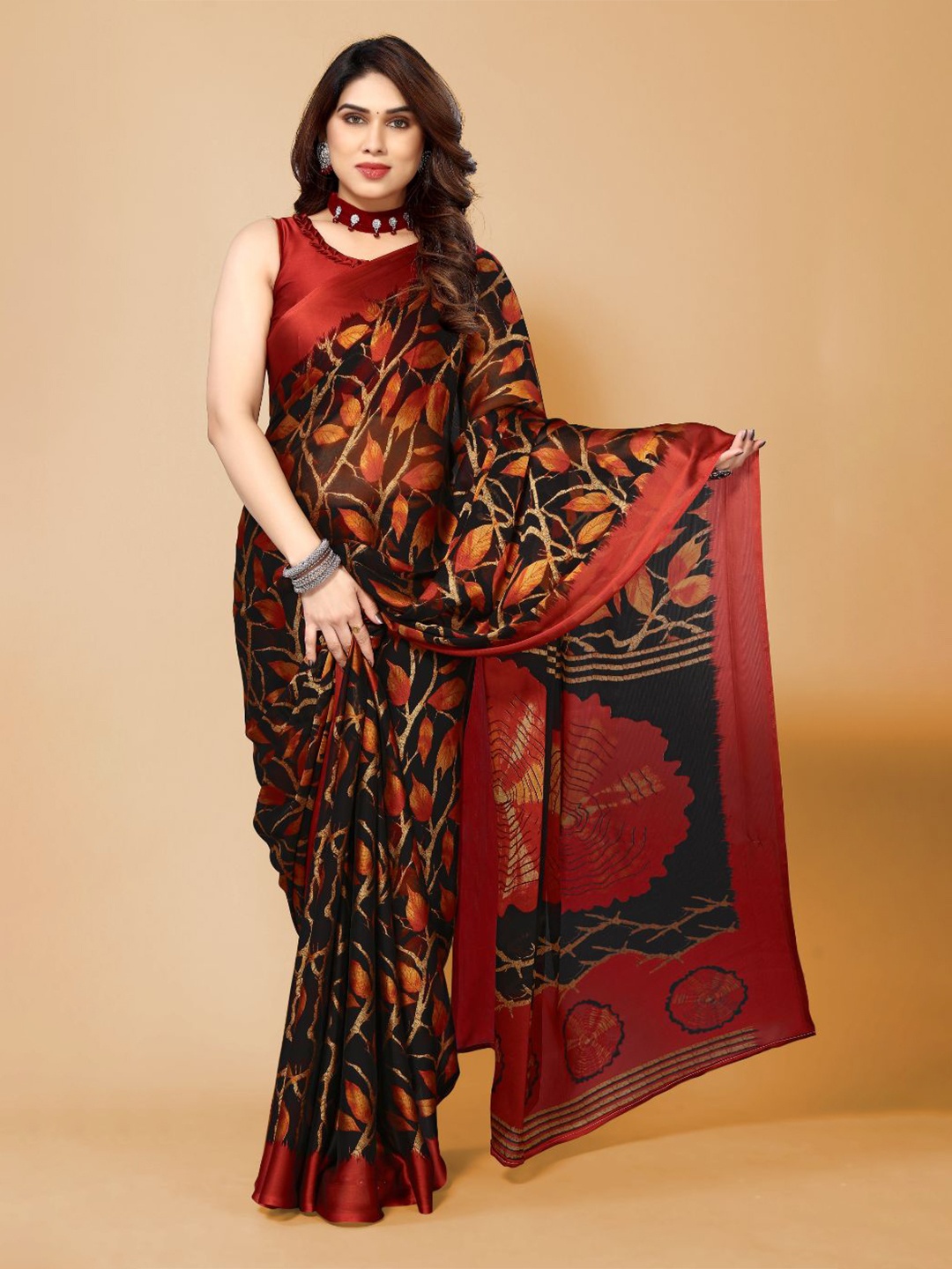 

FABMORA Floral Printed Saree, Black