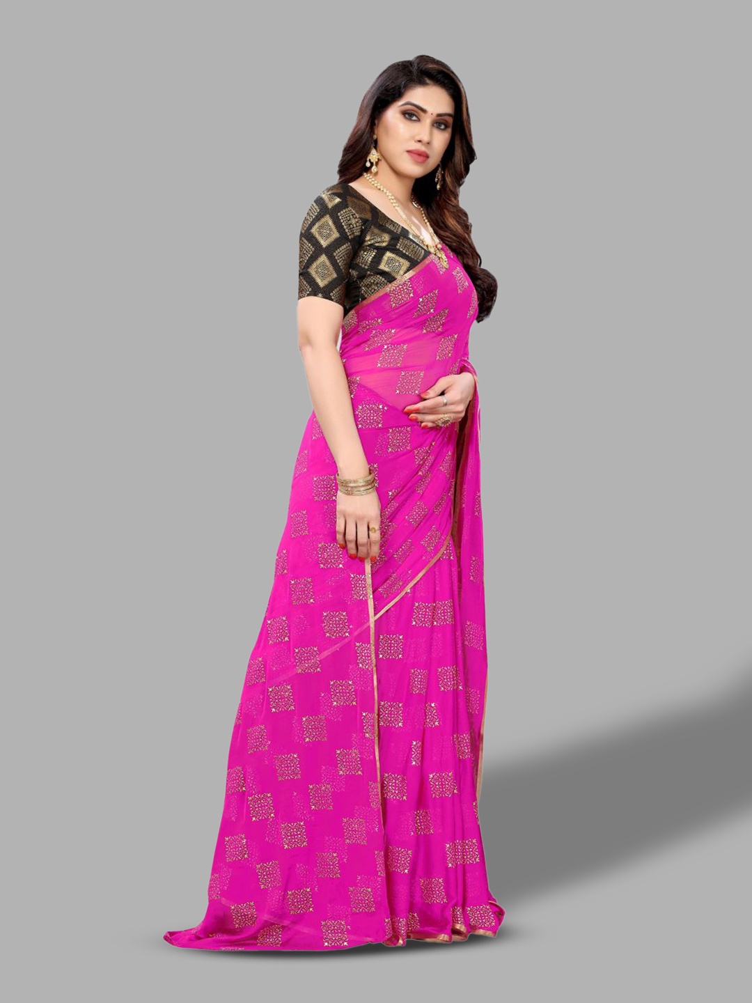 

FABMORA Ethnic Motifs Saree, Pink