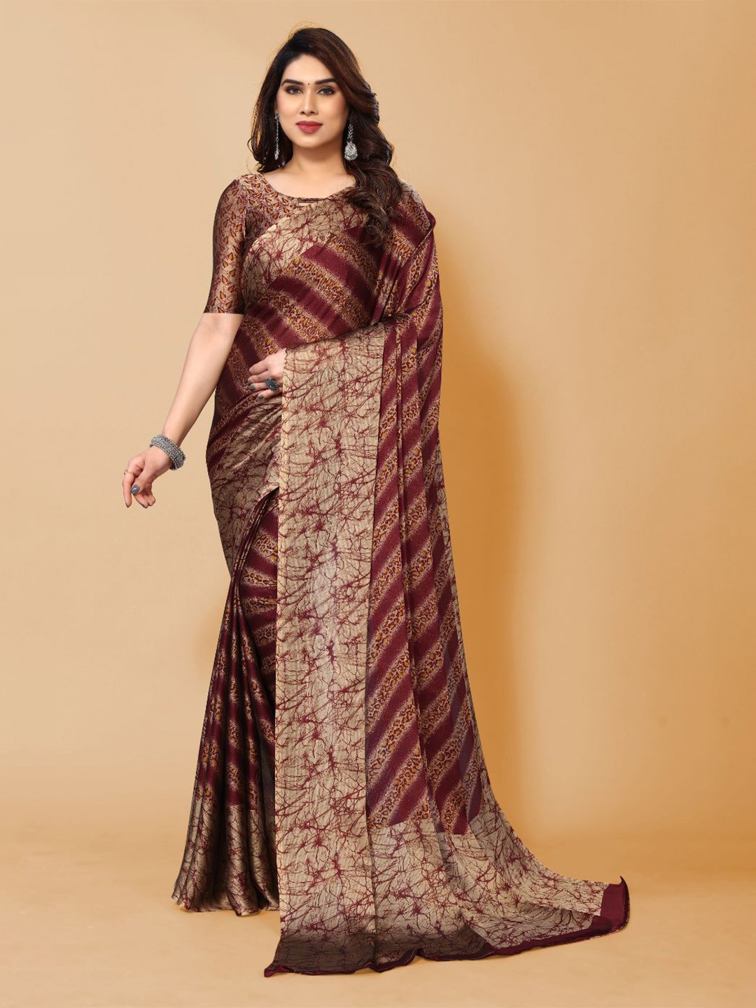

FABMORA Striped Saree, Maroon