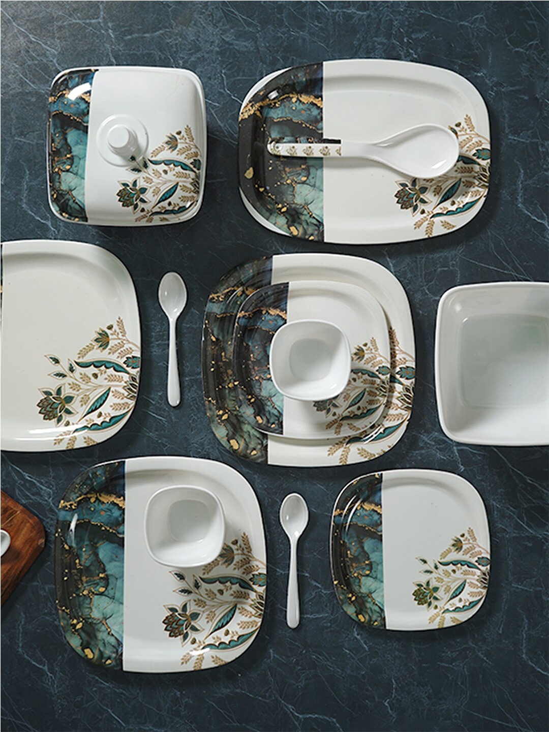 

CDI Green & White 32 Pieces Printed Melamine Glossy Dinner Set