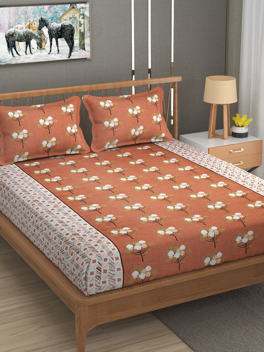 

MAFATLAL Brown & White Floral Pure Cotton 120 TC Queen Bedsheet With 2 Pillow Covers