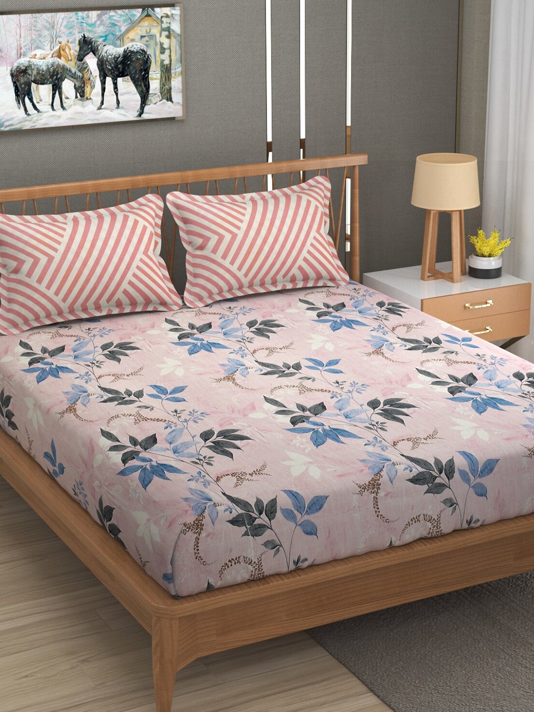 

MAFATLAL Pink & Blue Floral Cotton 120 TC Queen Bedsheet With 2 Pillow Covers