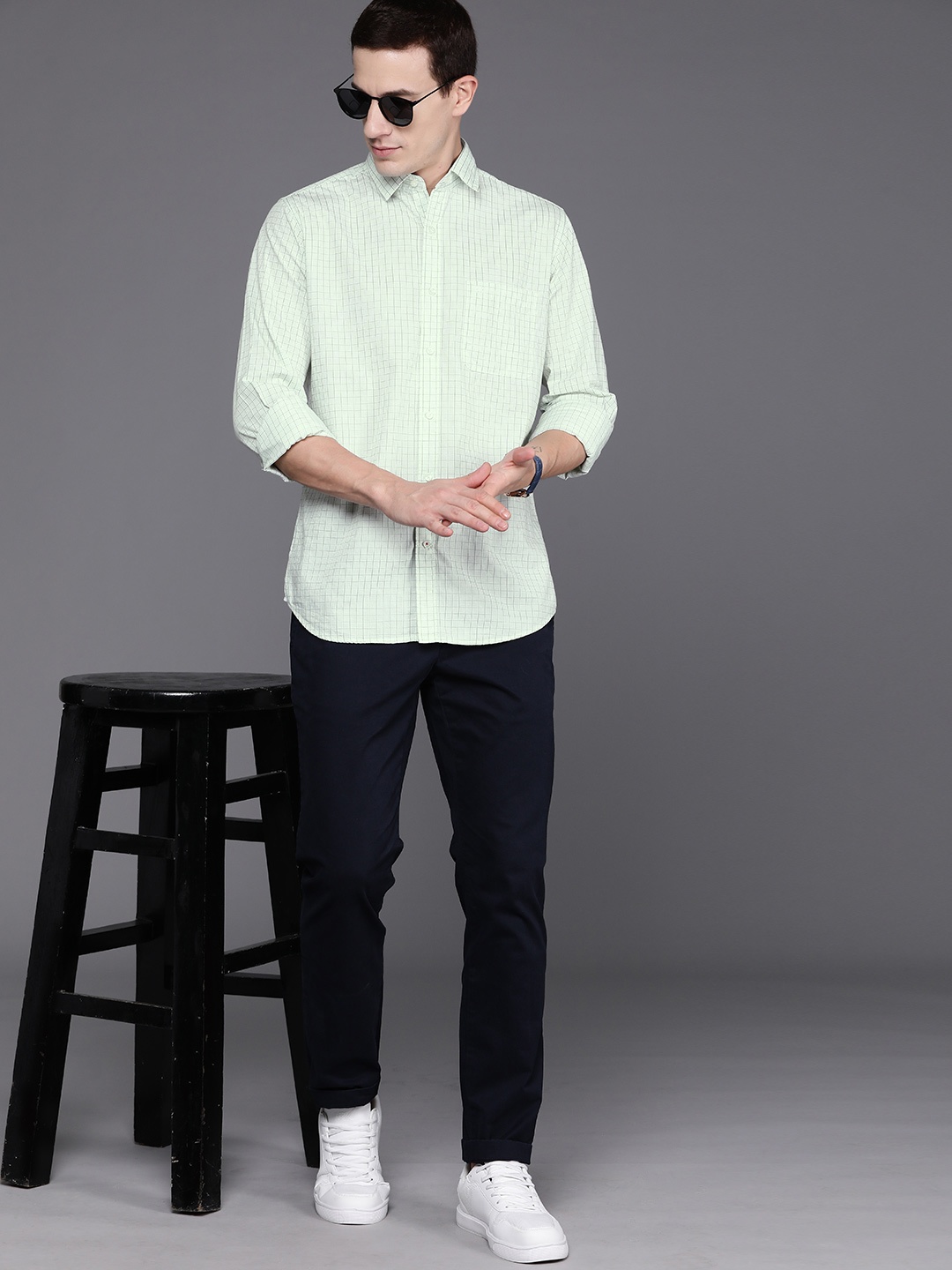

Raymond Men Pure Cotton Slim Fit Checked Casual Shirt, Green