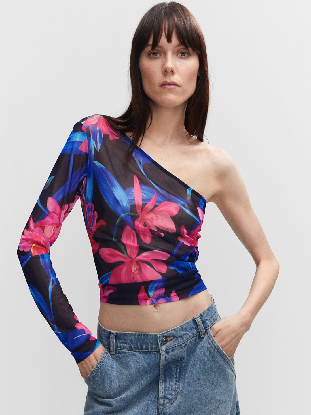 

MANGO Floral Print One Shoulder Crop Top, Black