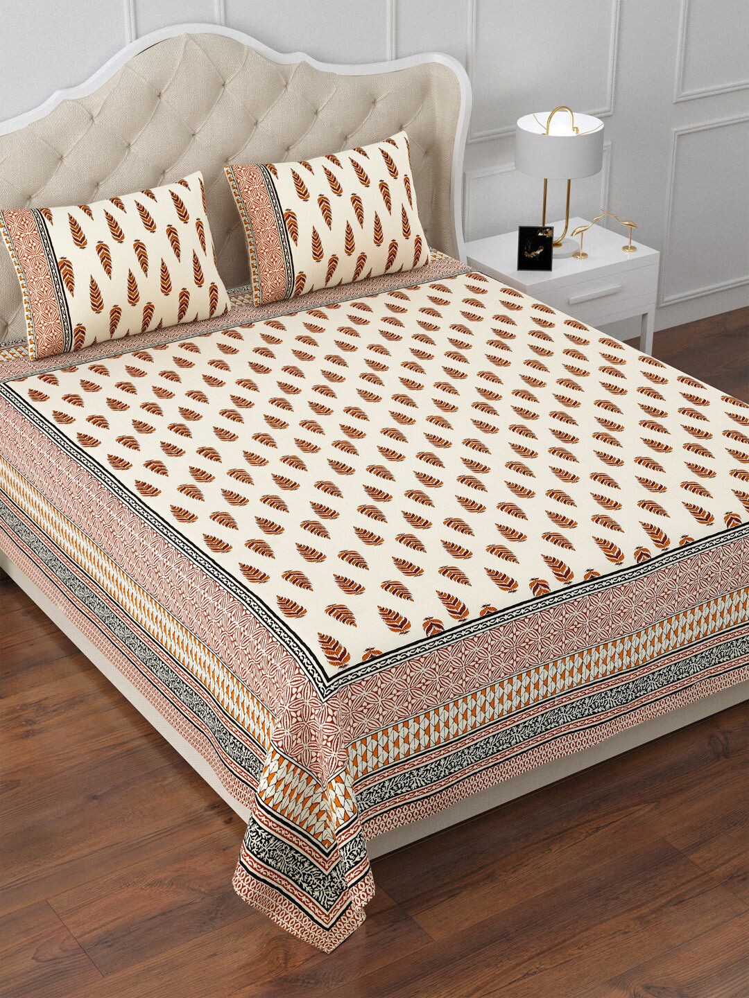 

Aapno Rajasthan Brown Ethnic Motifs Cotton 120 TC King Bedsheet With 2 Pillow Covers, Cream