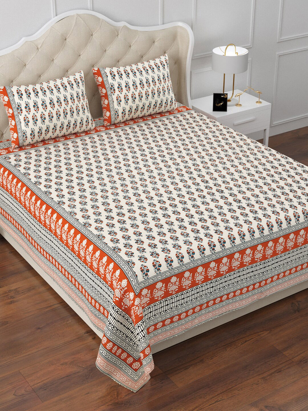 

Aapno Rajasthan White & Blue Ethnic Motifs Cotton 120TC King Bedsheet With 2 Pillow Covers