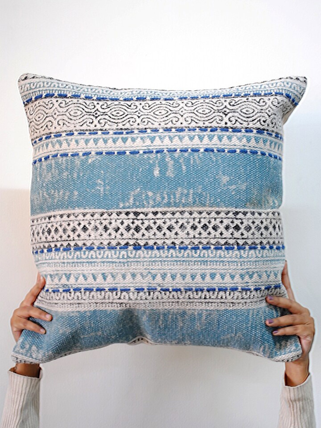 

Art Avenue White & Blue Ethnic Motifs Square Cotton Cushion Cover