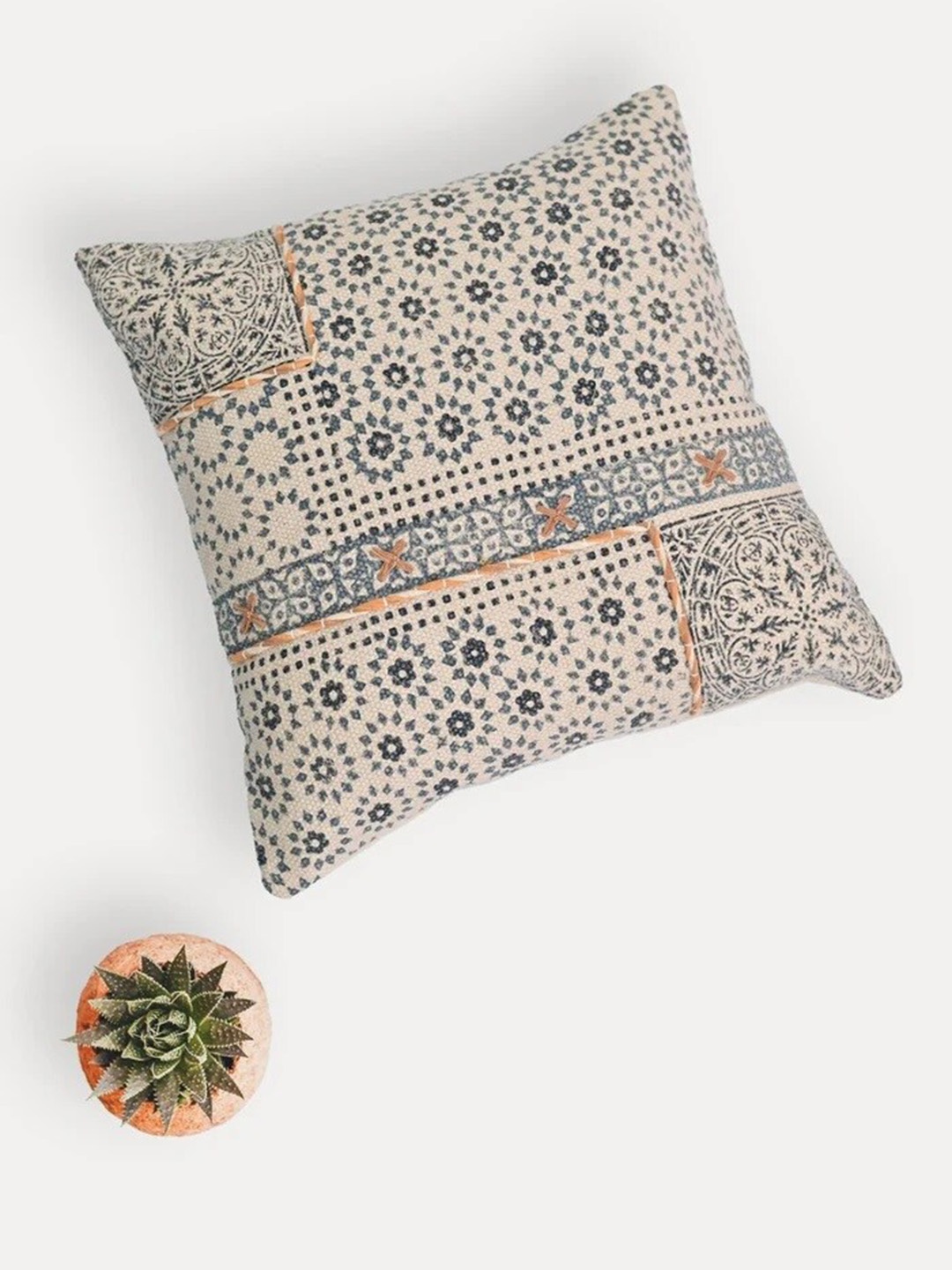 

Art Avenue Cream-Coloured & Blue Ethnic Motifs Cotton Square Cushion Cover