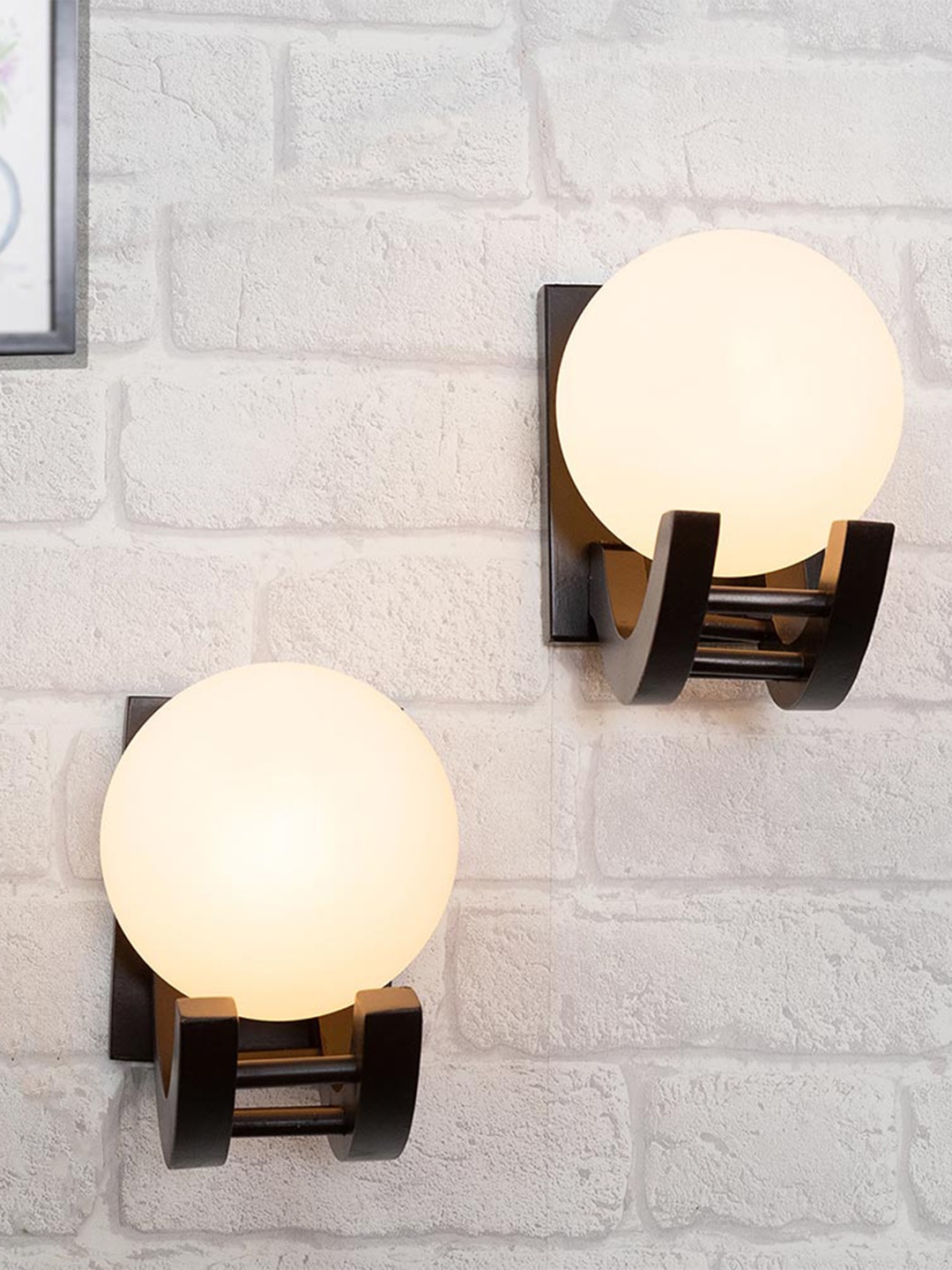 

Homesake 2-Pcs Brown & White Wooden Gooseneck Zedo Wall Lamps