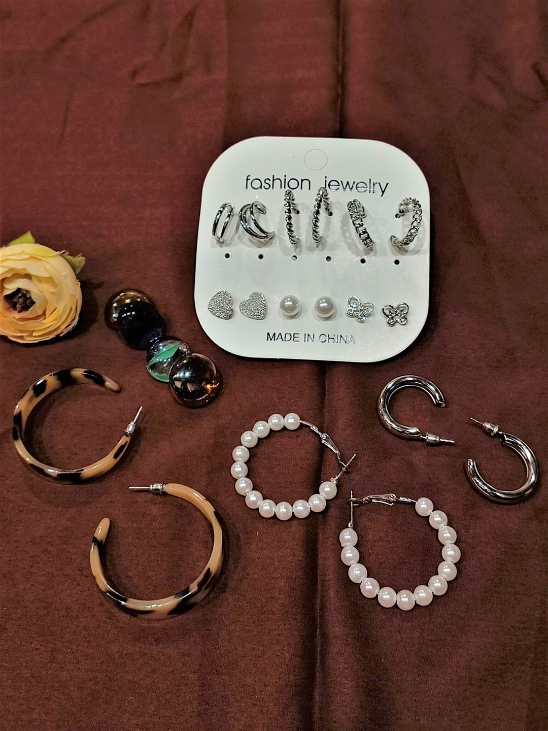 

FEMMIBELLA Set Of 9 Silver-Plated Pearls Circular Hoop and Stud Earrings