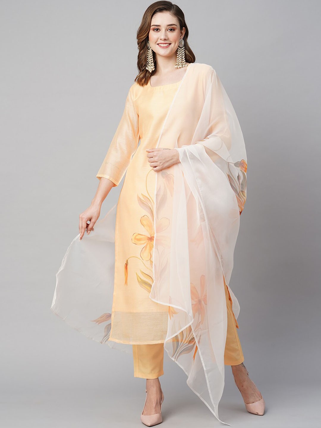 

KALINI Floral Printed Regular Kurta With Trousers & Dupatta, Cream