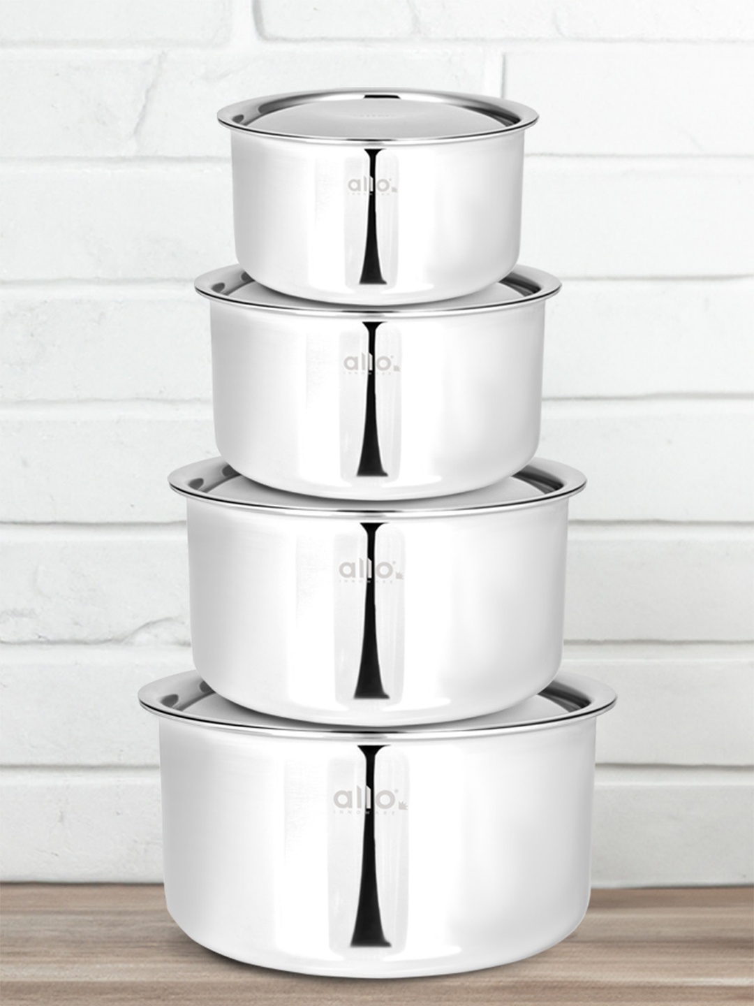 

Allo Silver Induction Friendly 4 Triply Stainless Steel Tope with Lid (9.3 L)