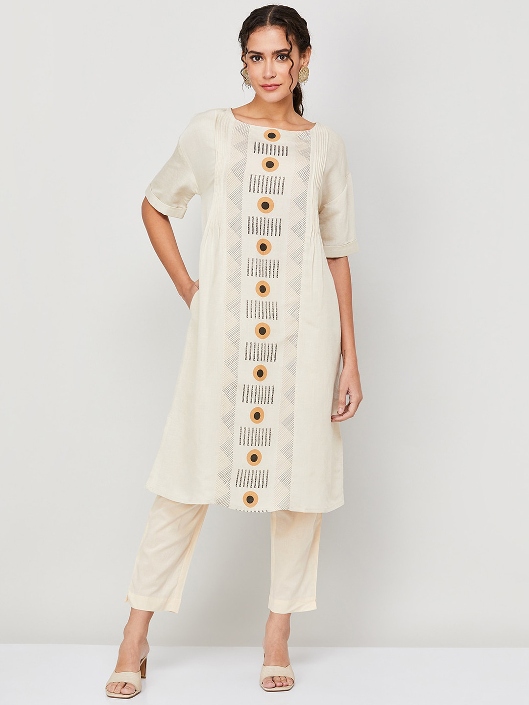

Melange by Lifestyle Geometric Printed Round Neck A-Line Kurta, Beige