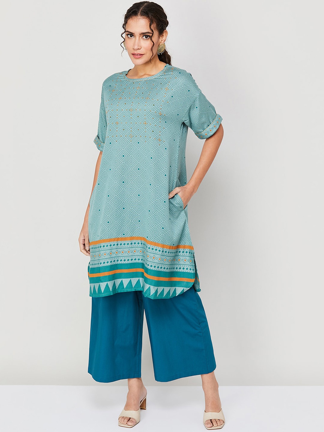 

Melange by Lifestyle Geometric Printed Round Neck Kurta, Teal