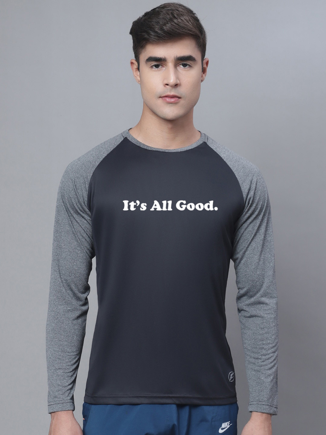 

Friskers Typography Printed Raglan Sleeves T-shirt, Black
