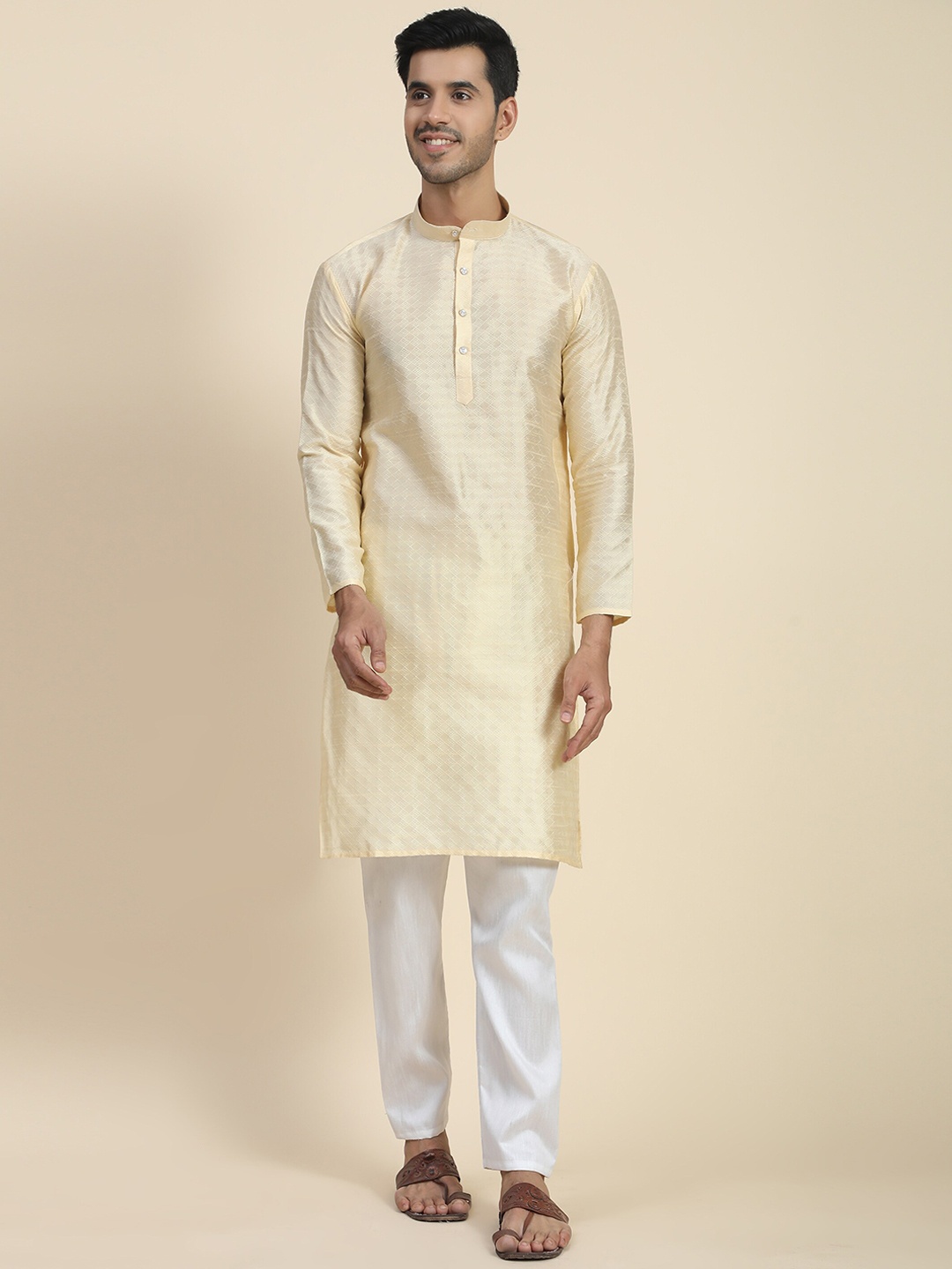 

JOINDEAL Geometric Woven Design Jacquard Straight Kurta, Yellow
