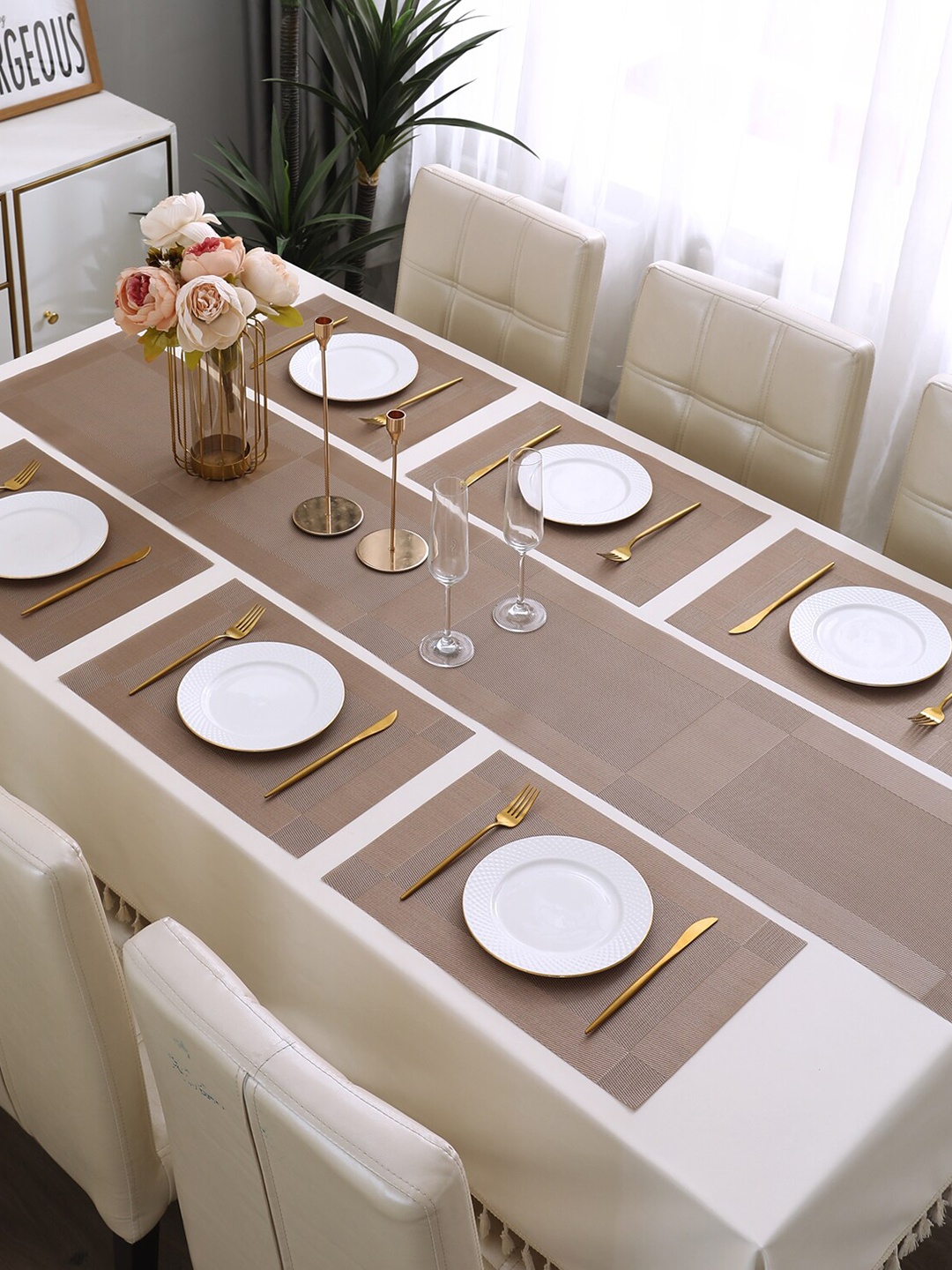 

HOKIPO Set Of 6 Brown Textured & Colourblocked Tablemats with 1 Table Runner