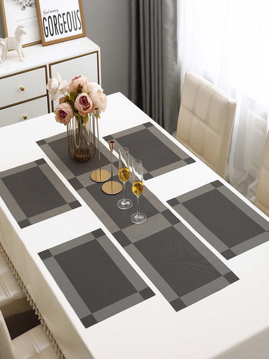 

HOKIPO Grey 5-Pieces Textured & Colourblocked Rectangular Table Placemats & Table Runner