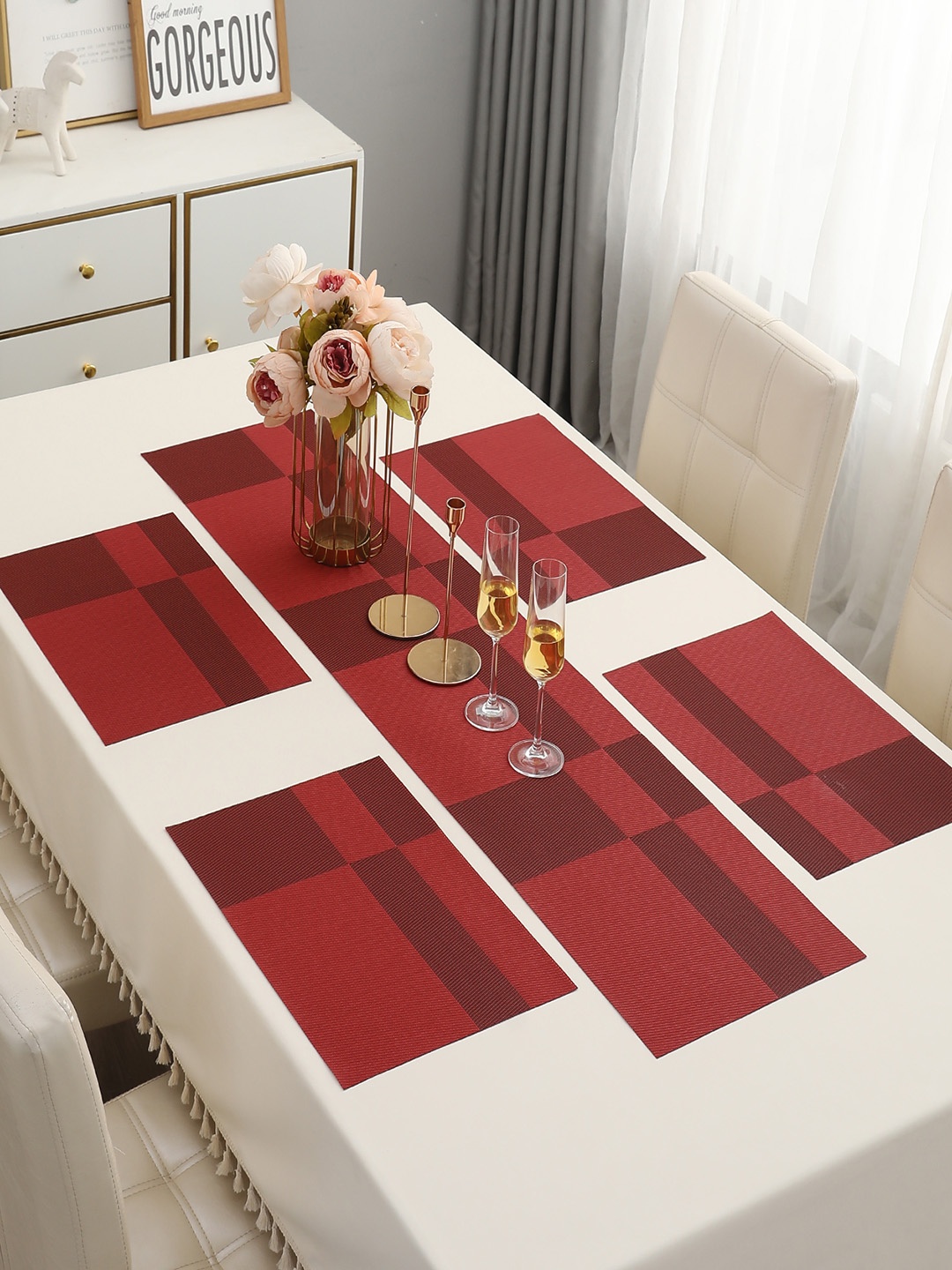 

HOKIPO Red 5-Pieces Geometric Rectangular Table Placemats & Table Runner