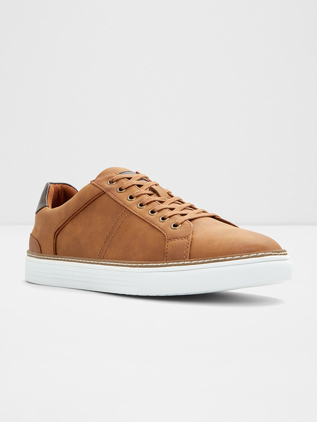

ALDO Men Comfort Insole Contrast Sole Sneakers, Tan
