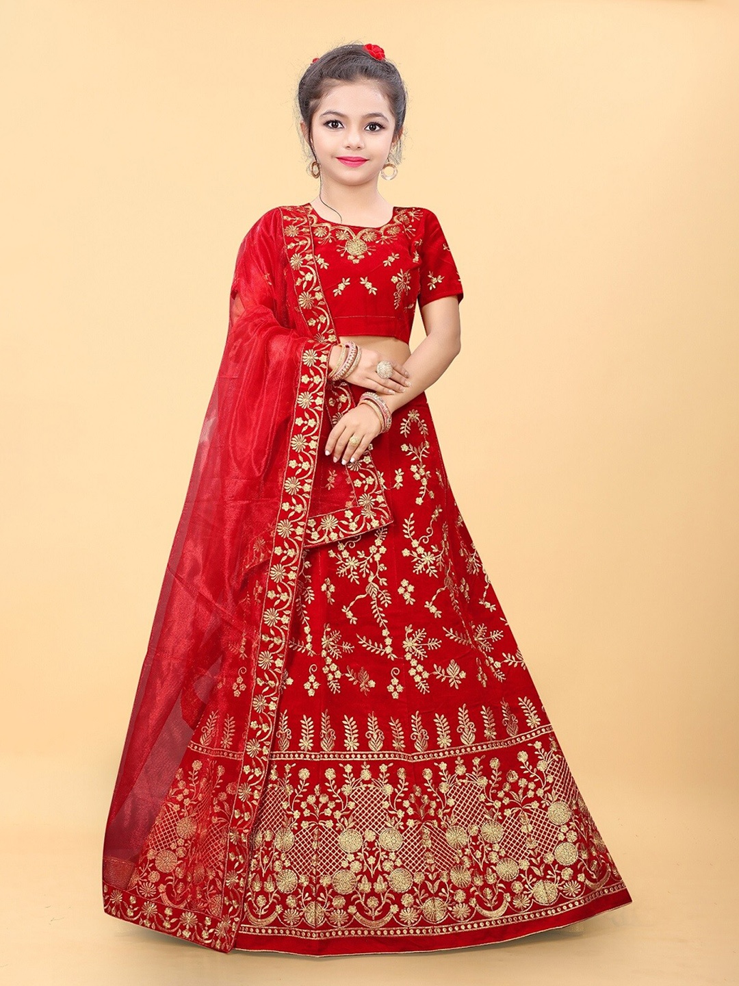 

APNISHA Girls Embroidered Semi-Stitched Lehenga & Blouse With Dupatta, Red