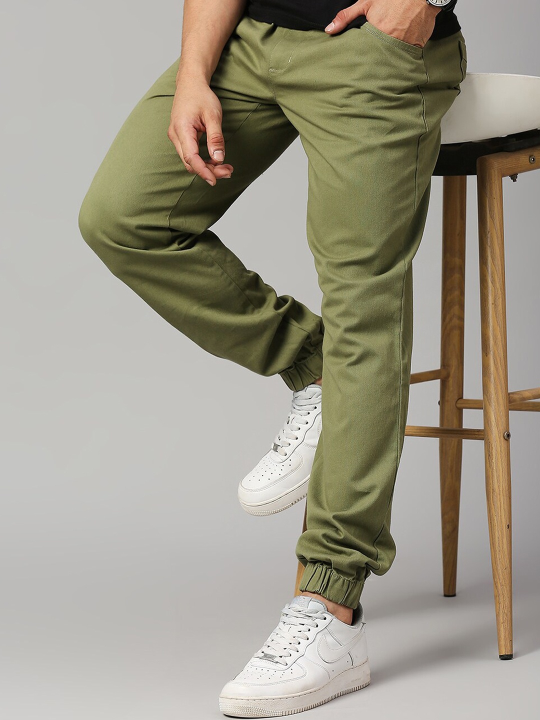 

Thomas Scott Men Classic Slim Fit Joggers, Olive