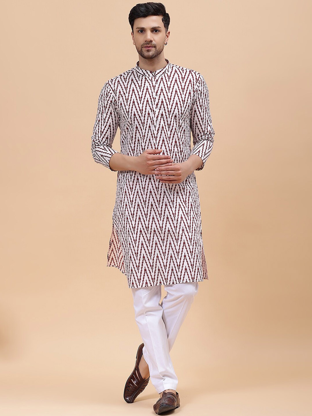 

See Designs Screen Geometric Printed Pure Cotton Kurta With Pyjamas, Maroon