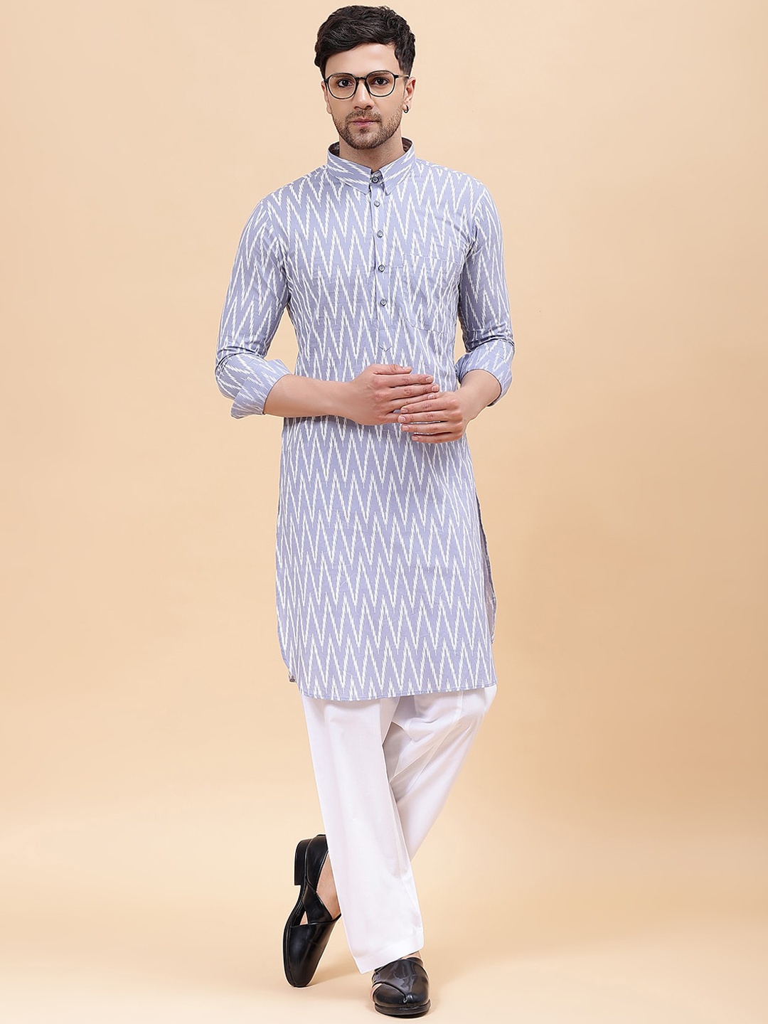 

See Designs Chevron Printed Pure Cotton Kurta with Pyjamas, Grey