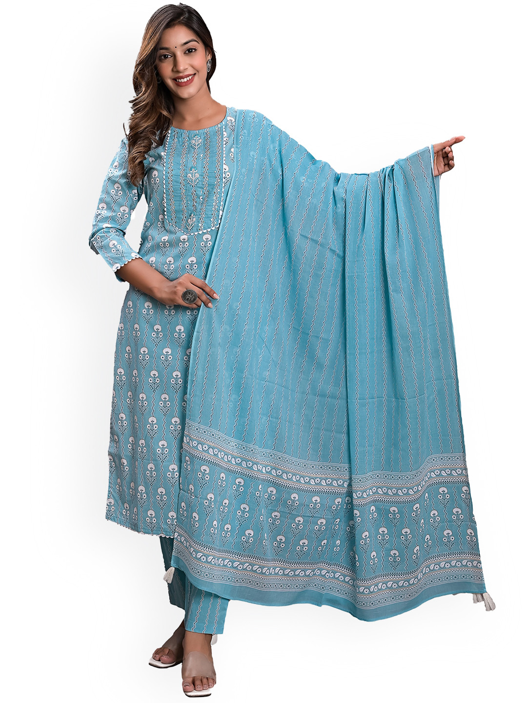 

KASHEEDA Floral Printed Sequinned Pure Cotton Kurta with Trousers & With Dupatta, Blue