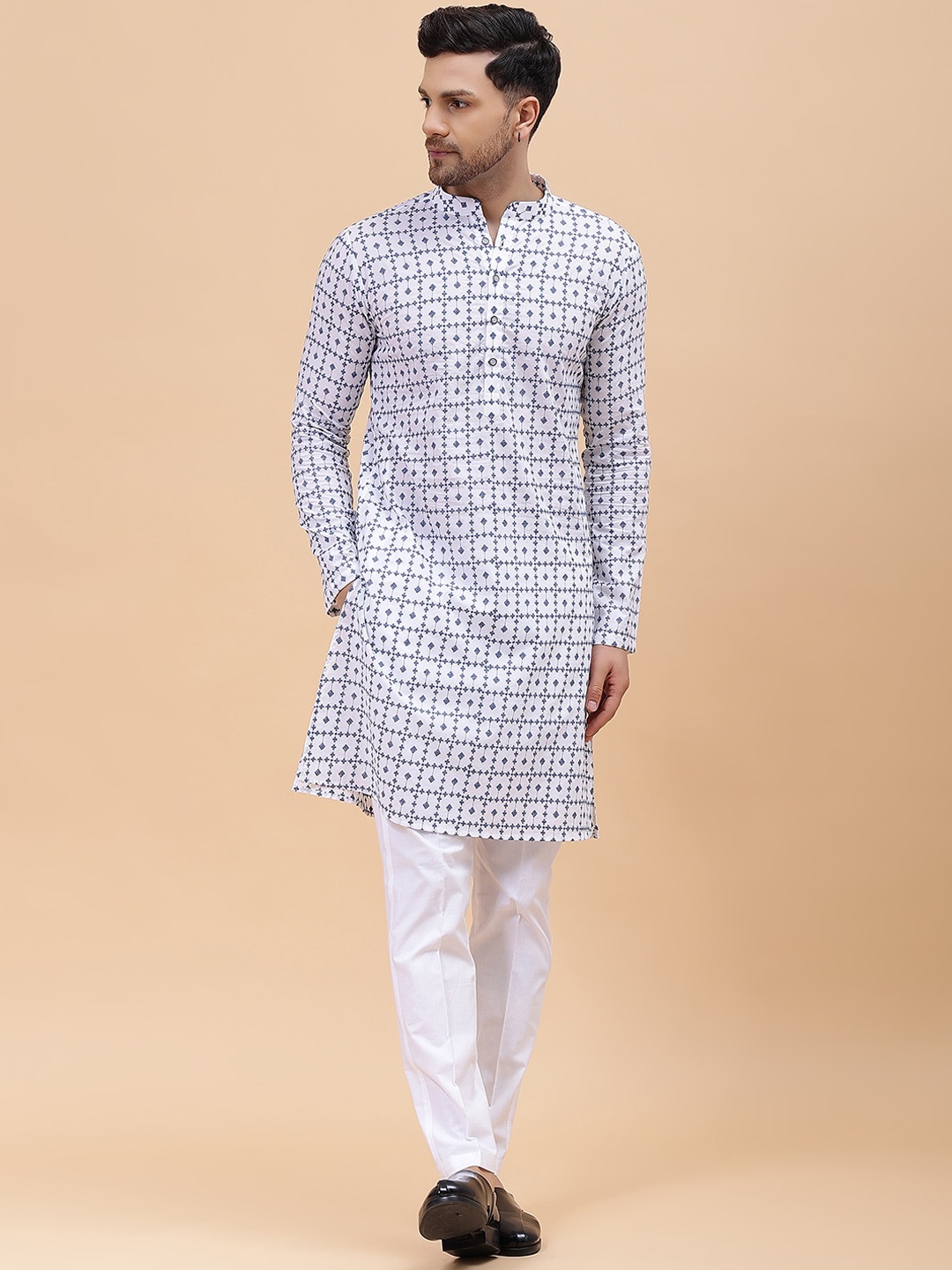 

See Designs Geometric Printed Pure Cotton Kurta With Pyjamas, White