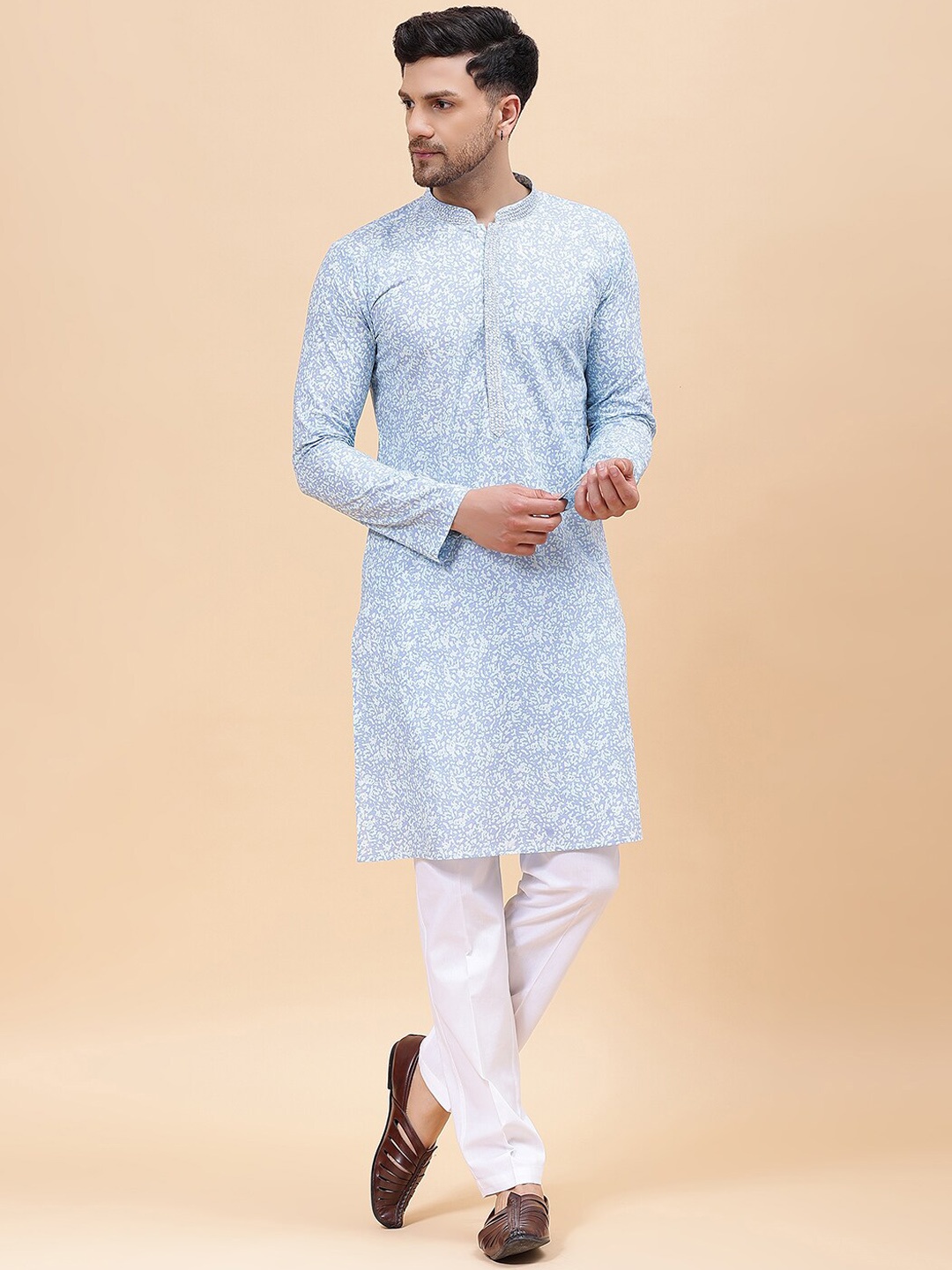 

See Designs Printed Mandarin Collar Regular Pure Cotton Kurta with Pyjamas, Blue