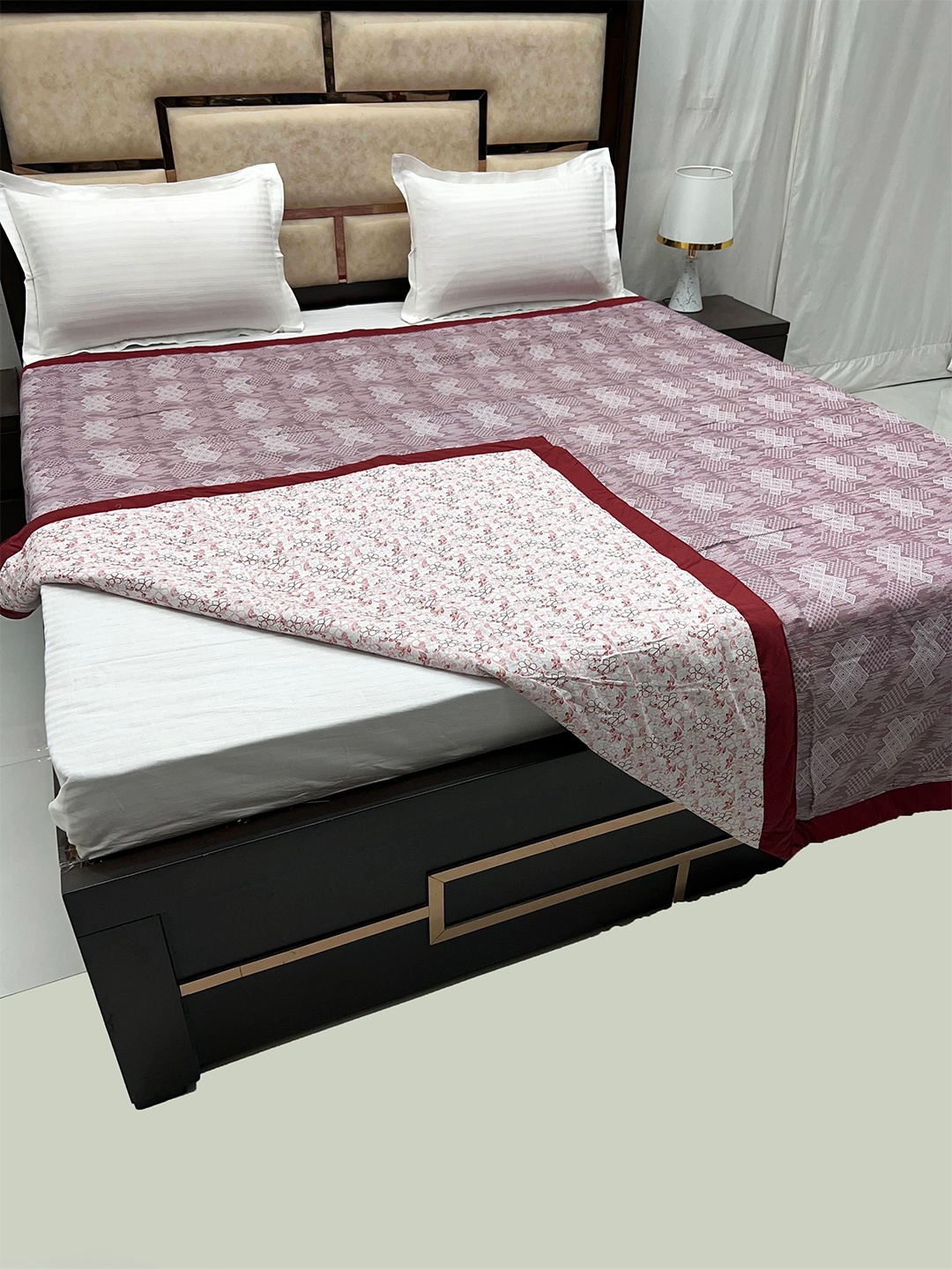 

Pure Decor Maroon & White Ethnic Motifs Cotton AC Room 300 GSM Double Bed Dohar