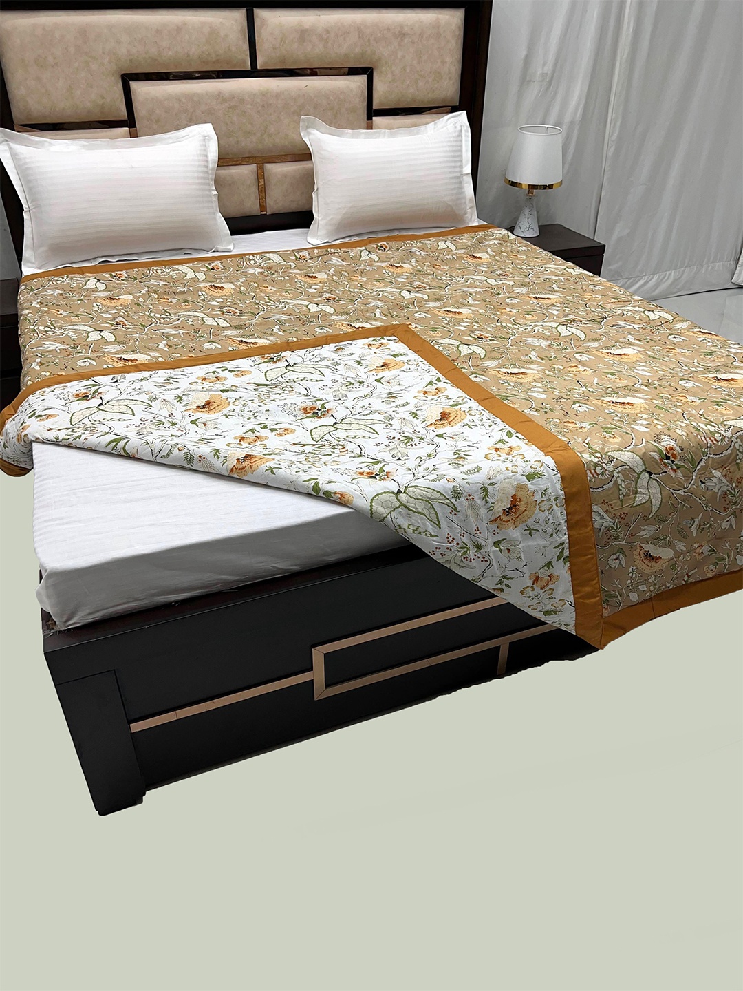 

Pure Decor Mustard & White Floral Pure Cotton AC Room 300 GSM Double Bed Dohar