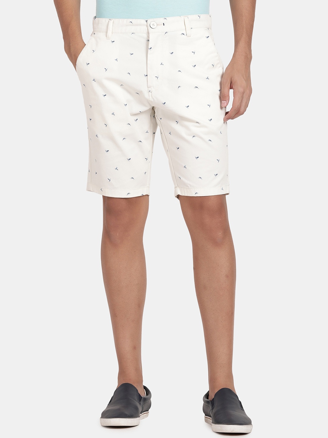 

t-base Men Conversational Printed Shorts, Cream