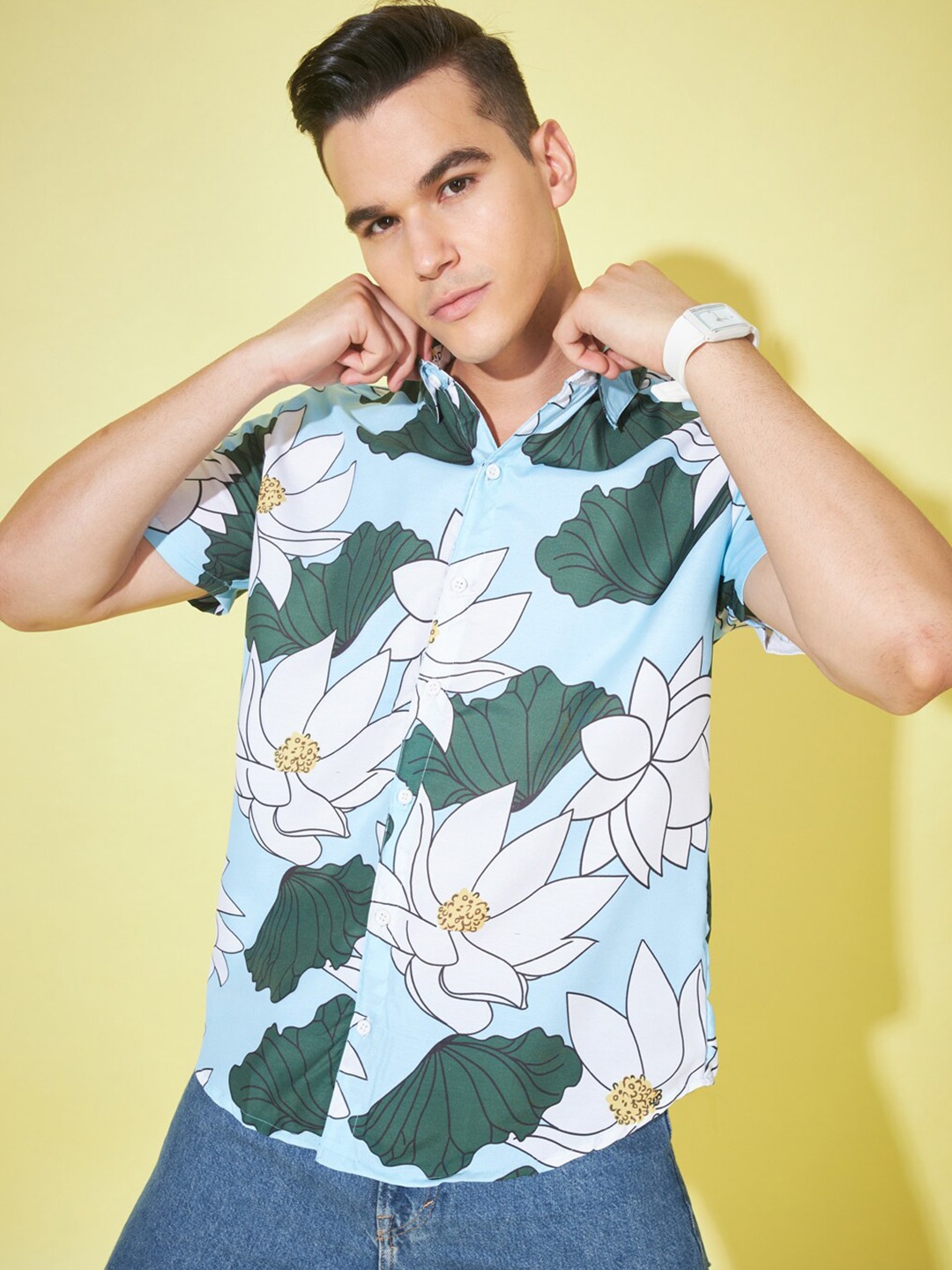 

Cation Blue & White Relaxed Floral Printed Cotton Casual Shirt