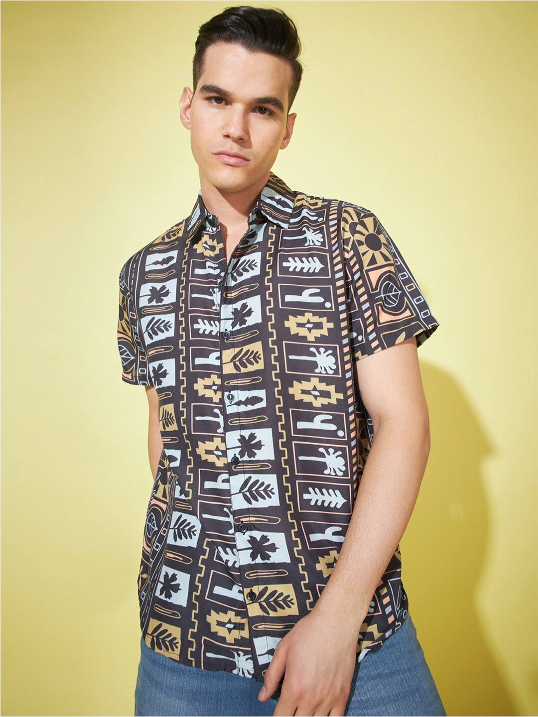 

Cation Men Grey Printed Relaxed Boxy Opaque Casual Shirt