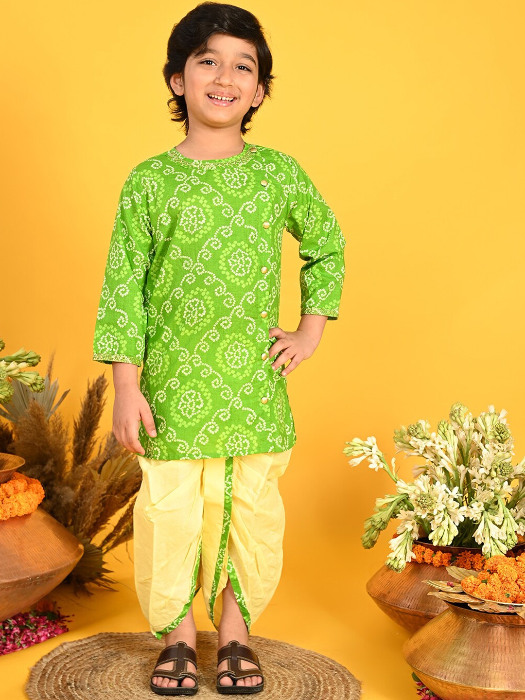 

SAKA DESIGNS Boys Bandhani Printed Regular Pure Cotton Kurta with Dhoti Pants, Green