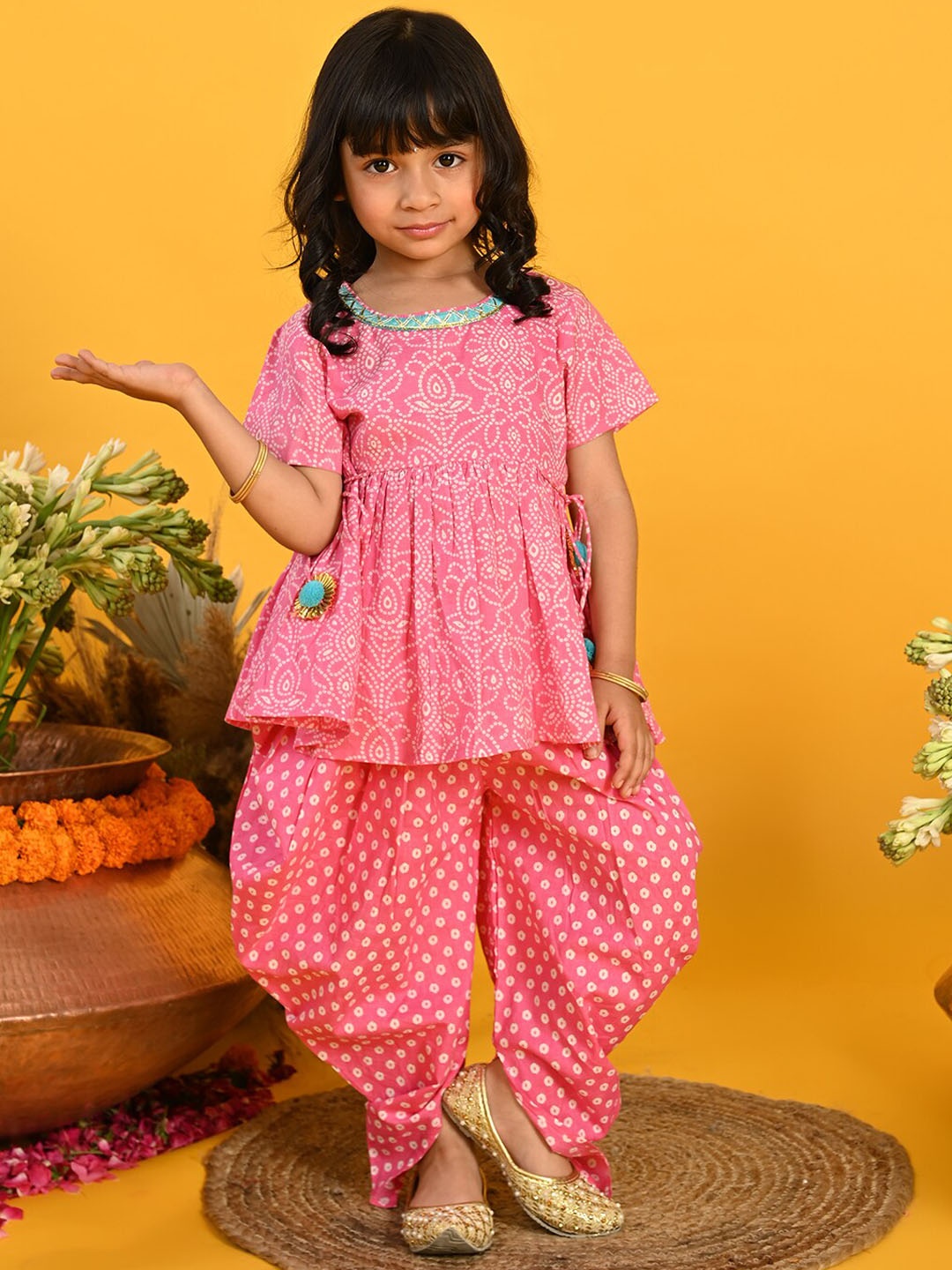 

SAKA DESIGNS Girls Bandhani Printed Gotta Patti Pure Cotton Kurti With Dhoti Pants, Pink