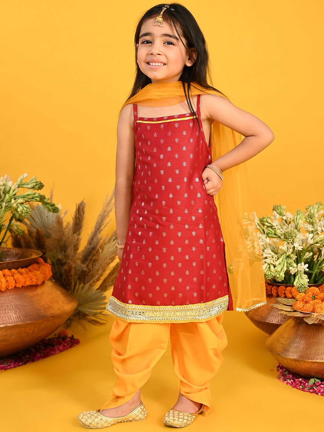 

SAKA DESIGNS Girls Ethnic Motifs Printed Straight Kurta With Dhoti Pants & Dupatta, Maroon